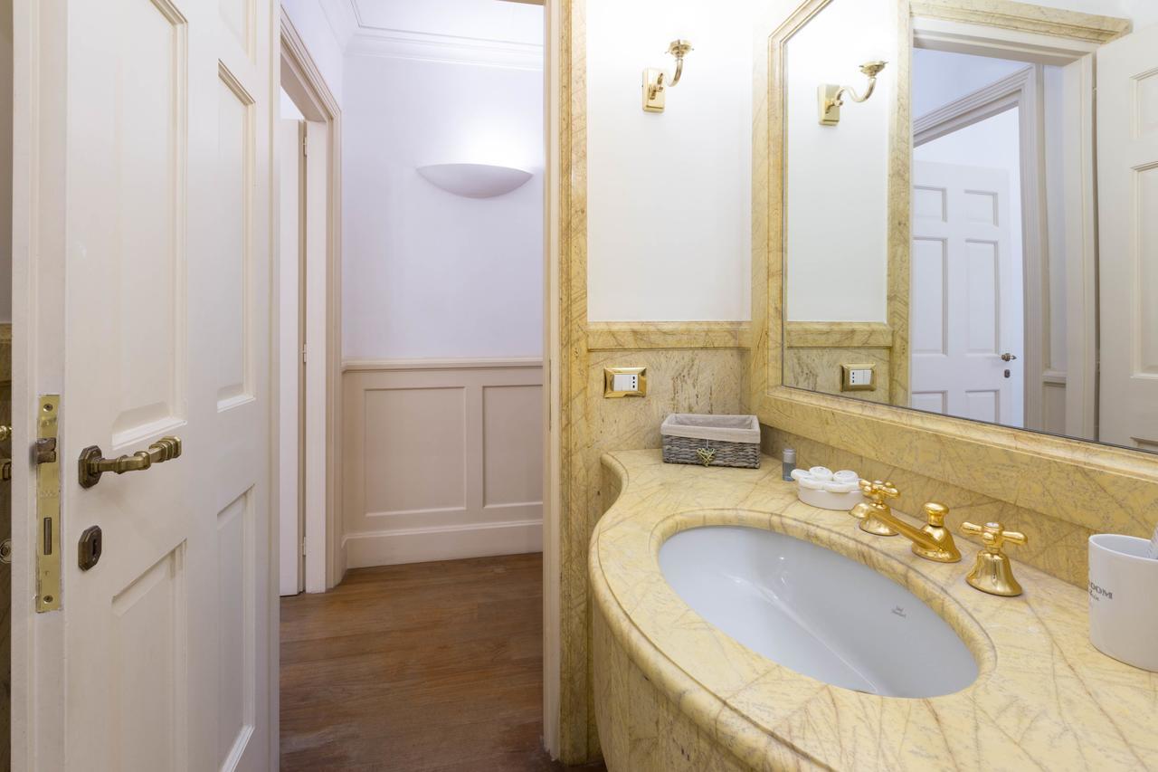 Capital Navona Luxury Apartment Casa E Appartamento Per Vacanze Rome Exterior photo